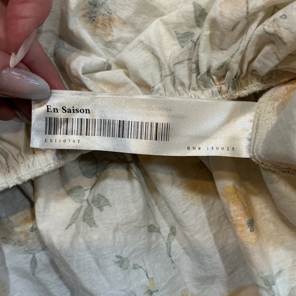 Essentielle by En Saison Yellow Floral Peplum Top Women’s Small - Picture 5 of 6